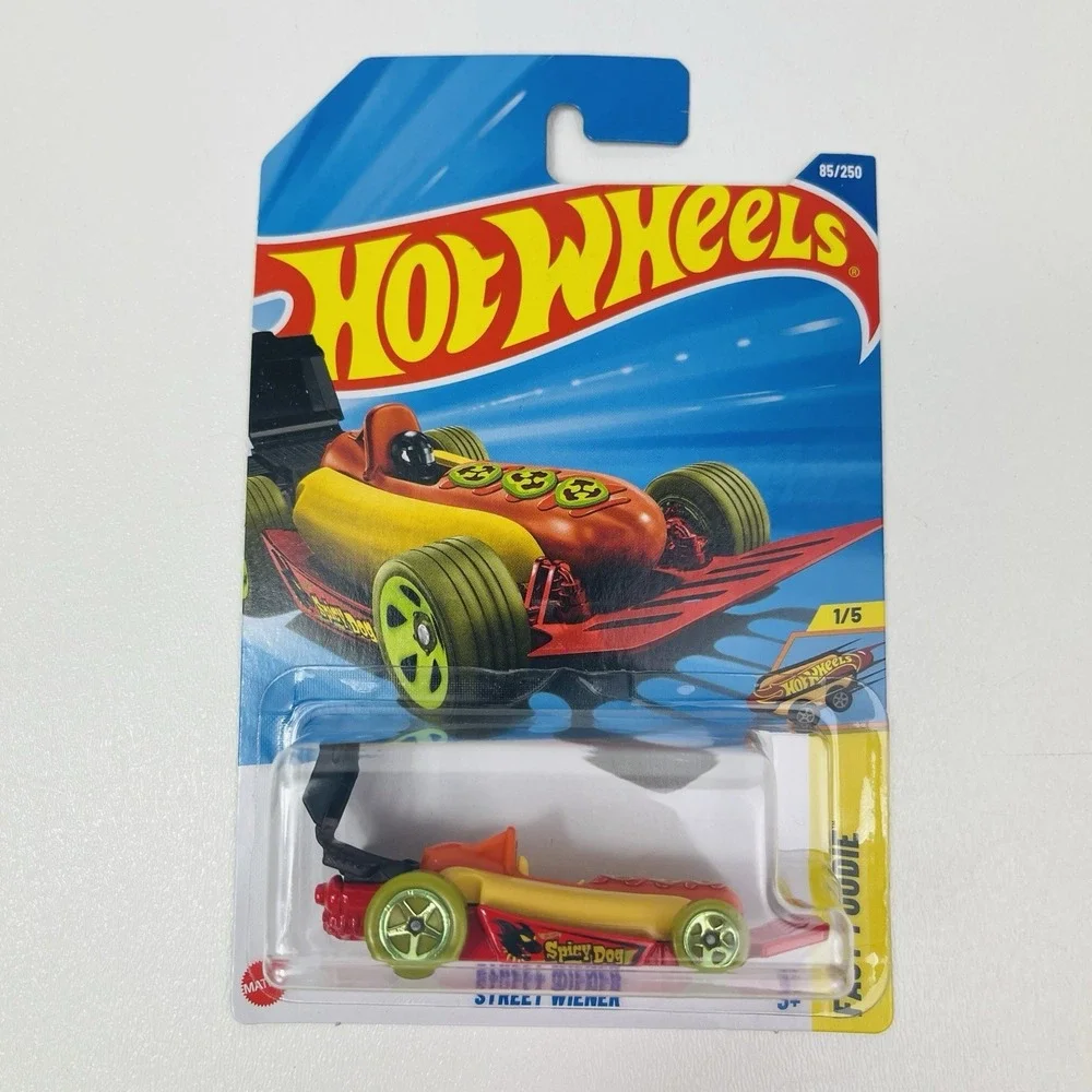 2015 Hot Wheels Street Weiner HW City Works #331